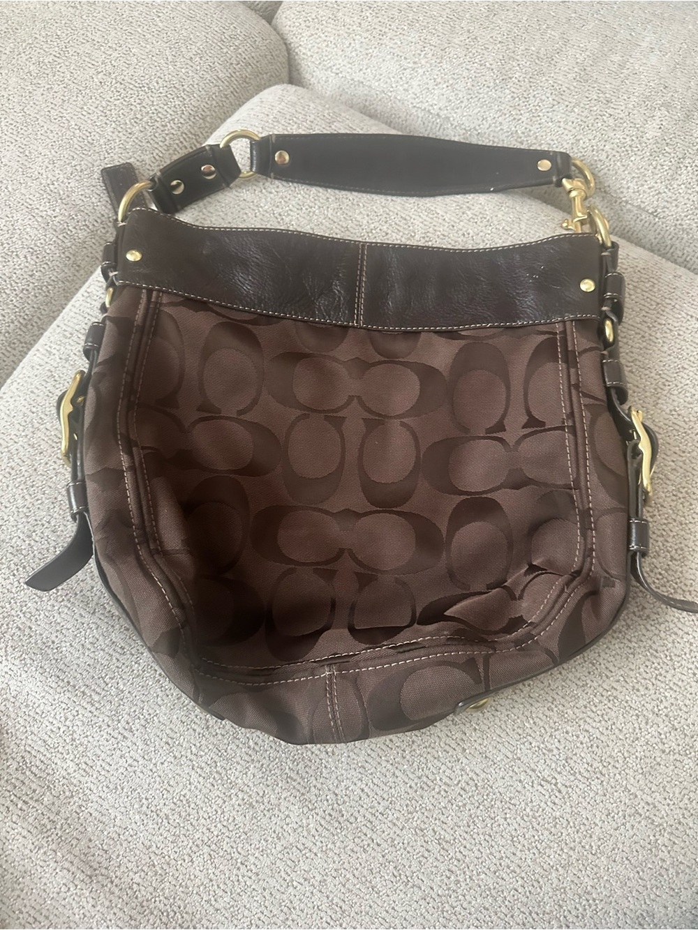 Coach Brown Signature Canvas Shoulder Bag with Chocolate Trim - Picture 4 of 5